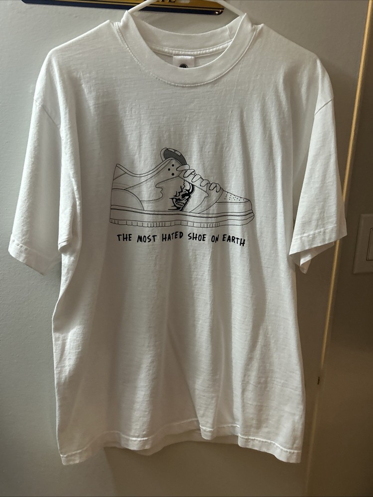 Warren Lotas “The Most Hated Shoe On Earth” Tee Medium