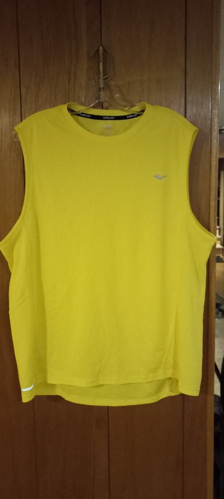 EVERLAST Sleeveless Lightweight Workout Shirt! Stretchable! Size Large