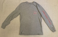 Vineyard Vines Longsleeve Tee Hockey Mens Small S EUC Gray and Red and White