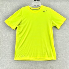 Nike Dri-Fit T-Shirt Mens Medium Neon Volt Short Sleeve Performance Athletic Tee
