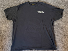 Seager Men’s Chillin’ Peace Pipe Smoking T Shirt XL Charcoal NWOT !