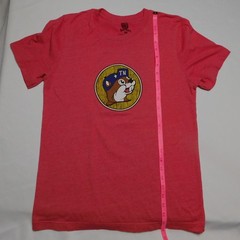 Buc-ees Adult Medium T-Shirt Red Tennessee TN Beaver Logo Graphic Short Sleeve