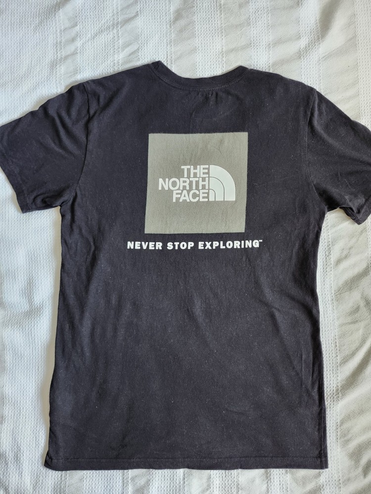 The North Face Mens Black Never Stop Exploring Box Logo Graphic T-Shirt Medium