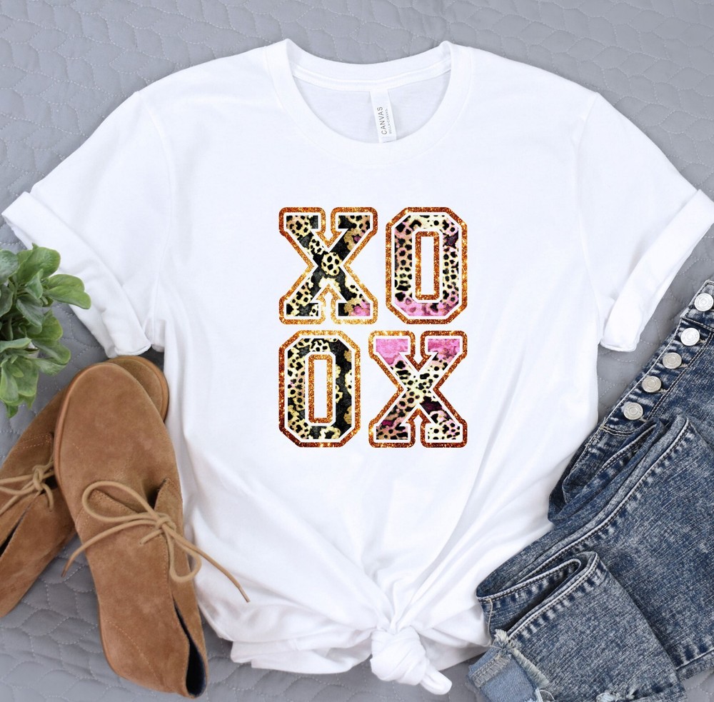 XOXO Shirt, Gift for her, Valentines Day Tee, Lover Shirt, Leopard Pattern Shirt