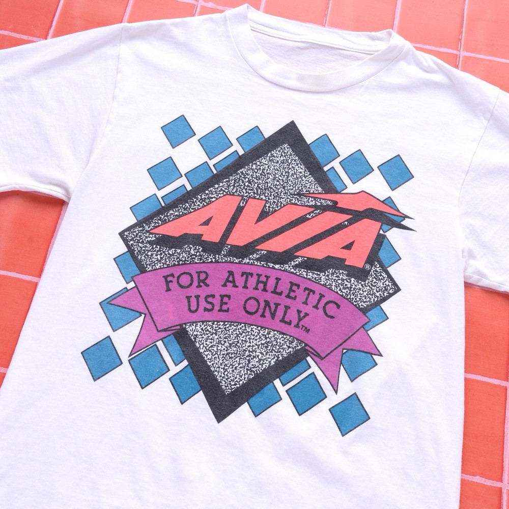 Vintage AVIA For Athletic Use Only Footwear T-shirt Sz XL Single Stitch