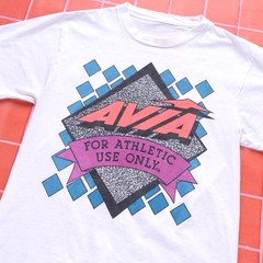 Vintage AVIA For Athletic Use Only Footwear T-shirt Sz XL Single Stitch