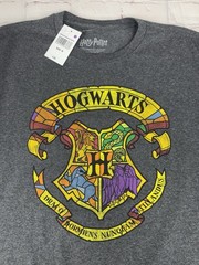 New Universal Studios Wizarding World Harry Potter Hogwarts T-Shirt Men’s Medium