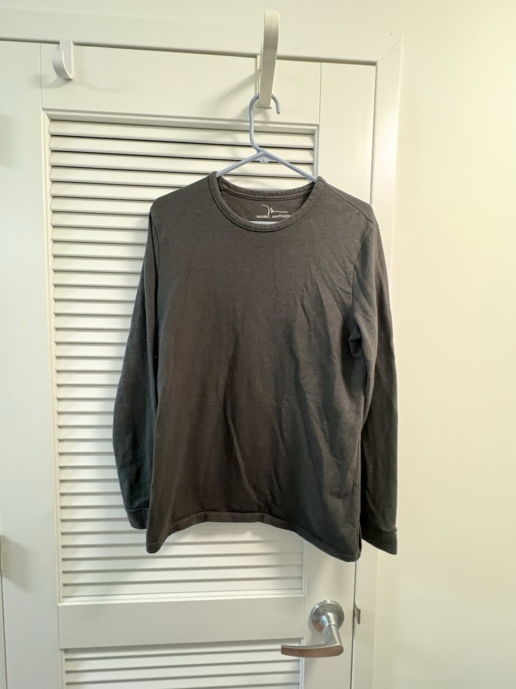 Marc Anthony Men’s Medium Slim Fit Heathered Dark Gray Long Sleeve T Shirt
