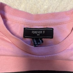 Y2K Style Forever 21 men paint T-shirt with image color pink size medium