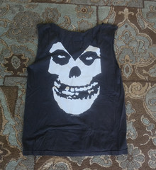 VTG Y2K DIY Misfits Cutt Off Shirt: Crust Punk Metal MOTO Thrashed Goth