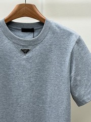 Prada Men’s Gray round-neck short-sleeved shirt size XXL