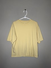 Men’s Gap Tee Shirts – 6 Tees – Assorted Colors – Size Small