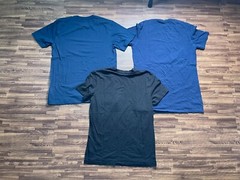 Lot of 3 pcs Men’s T-Shirts Short Sleeve Size S: 2 pcs Blue and 1 pcs Black