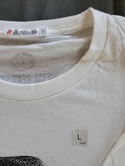 Uniqlo Metal Gear Solid Peace Walker sz L T-shirt