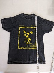 Twenty One Pilots T-shirt Size Small