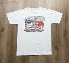 VINTAGE Columbia Space Shuttle T-Shirt Size Large Disaster NASA Space History