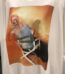 Women’s L/XL Marilyn Monroe Bedazzled Crystals Comfort T-shirt