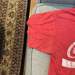 Coca-Cola Coke Distressed Look T-shirt – Small – Poly-Cotton-Rayon Pre-owned
