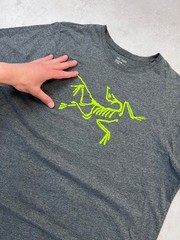 Arc’teryx Gray Graphic Logo T Shirt Men’s Size XL Outdoor Hiking Tee