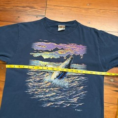 Vintage Whale Nature Art T-Shirt Men’s Size L Navy Blue 1990s Embroidered