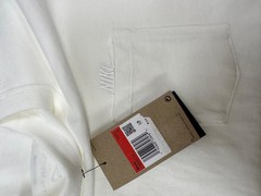 Nike Sportswear Premium Essentials Pocket Tee Shirt Mens Large White Minimalist