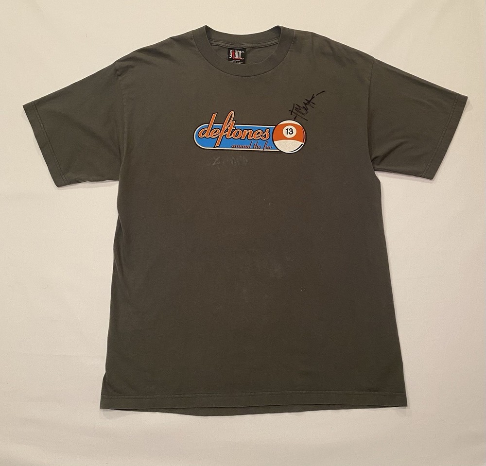 Vintage 1990’s GIANT Deftones Around the Fur Concert T-Shirt Size XL SIGNED