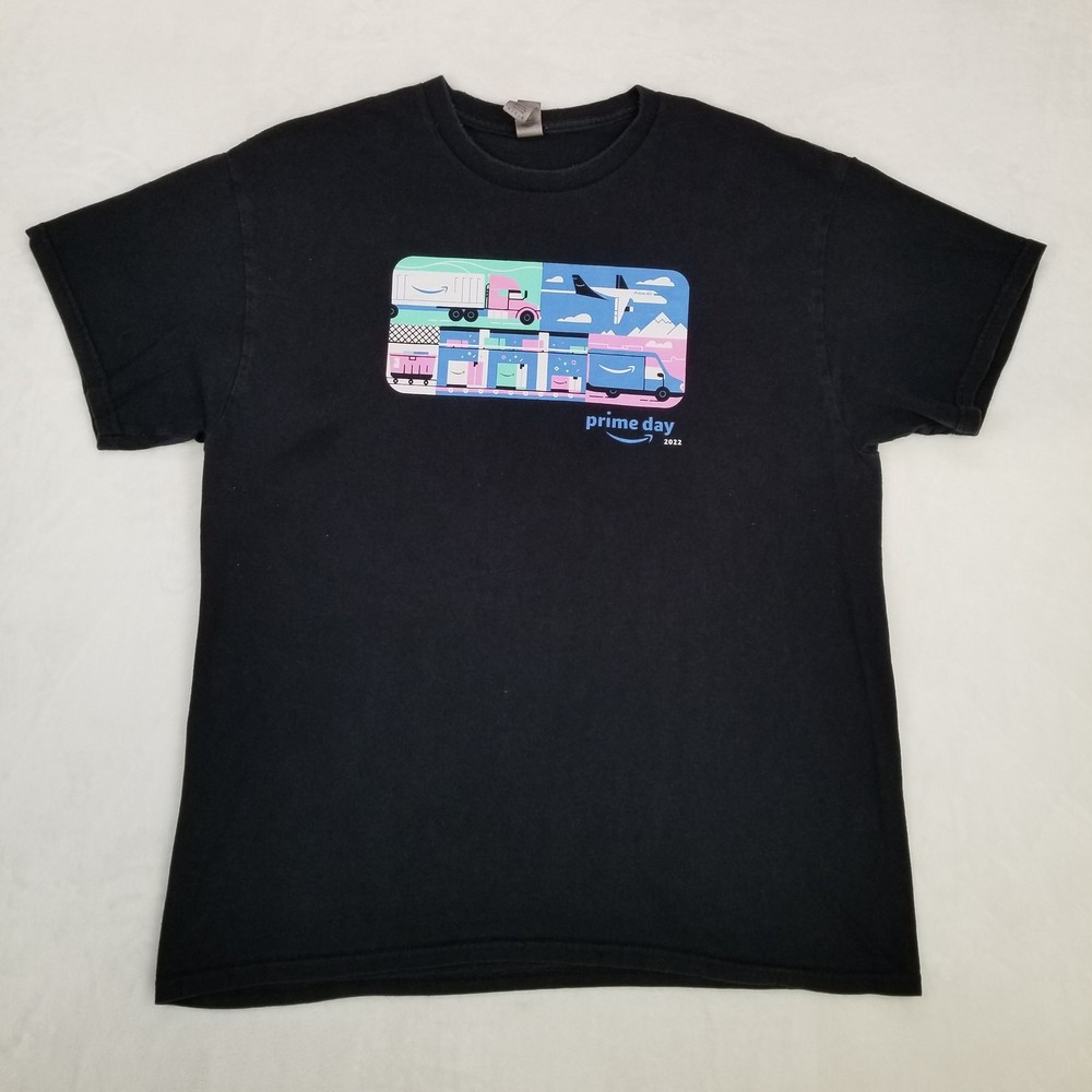 Amazon Prime Day 2022 Logistics Black Graphic Crew Neck T-Shirt Men’s Size Large