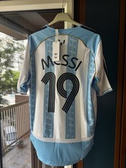 KITH x MESSI Adidas Argentina Football Jersey Size Medium M *IN HAND* BRAND NEW