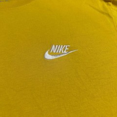 Nike Mens Short Sleeve Embroidered Swoosh Logo Tee Yellow Large AR4997-709