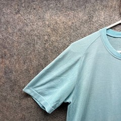 Lululemon Shirt Mens Small Baby Blue Crewneck Athletic Training Metal Vent Tech