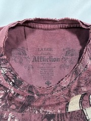 affliction t shirt men large red dimpled foil print