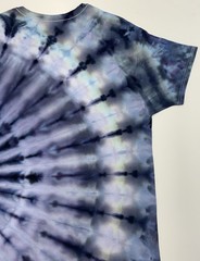 Hanes Handmade Ice Dye Unisex Adult T-Shirt Size Large Color Snow Maiden Tee NEW