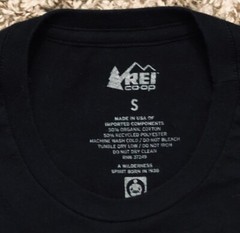 REI Co-op Official Tent Packs & Trail Supplies USA 1938 Men’s T-Shirt Size S