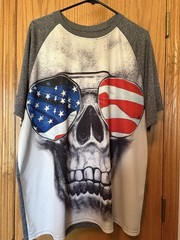 FADED GLORY XXL (50-52) Polyester T Shirt USA flag SKULL