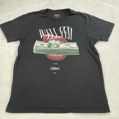 Adult T-Shirt, Black, Size M – Outrank Sexy Mouth Cash Money ‘Well Fed’