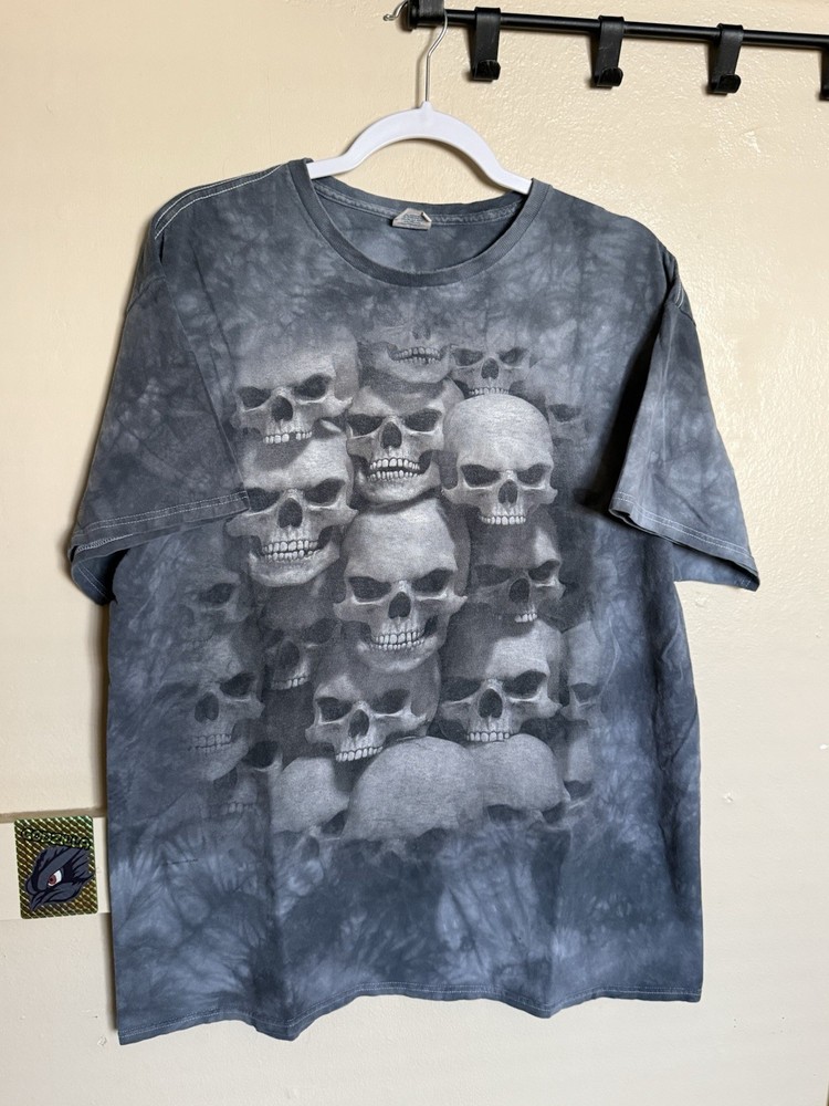 Y2K Skull Mountain T-Shirt AOP 2005 Print Size XL Distressed