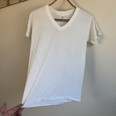 1980s Anthony 50/50 Paper Thin V-Neck White T-Shirt Large