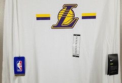 NIKE LOS ANGELES LAKERS NBA TEAM ISSUED LS SHIRT WHITE RARE NEW NWT (SIZE 3XL)