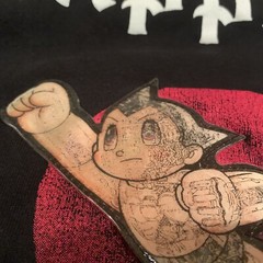 Vintage 2000s Astro Boy Mighty Atom Tee T-Shirt XL Tezuka Prod Hologram Graphic