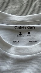 Calvin Klein T Shirt BRAND NEW size Small