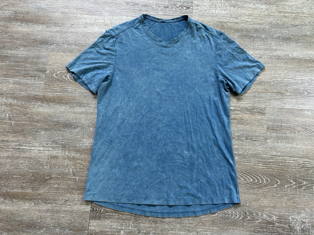 Lululemon V Neck T Shirt Large 5 Year Basic Cotton Mineral Wash Pewter Blue Mens