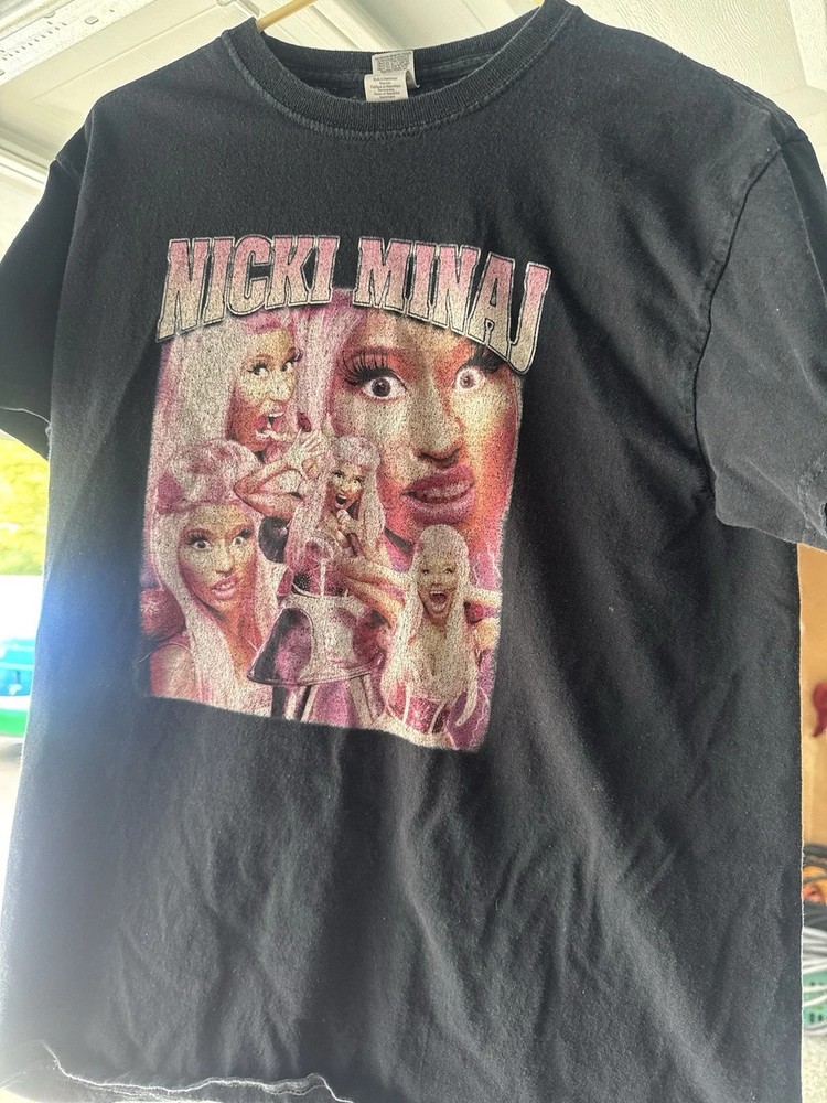 VINTAGE NICKY MINAJ T-SHIRT GILDAN MEDIUM UNI-SEX EXCELLENT CONDITION