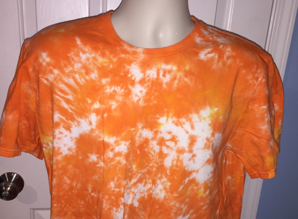 Gildan Soft Style Orange and White Tie Dye T-Shirt Large L