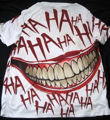 HA HA HA The JOKER ® Batman ® Yellowed Teeth Smile – White – XXL – T Shirt – New