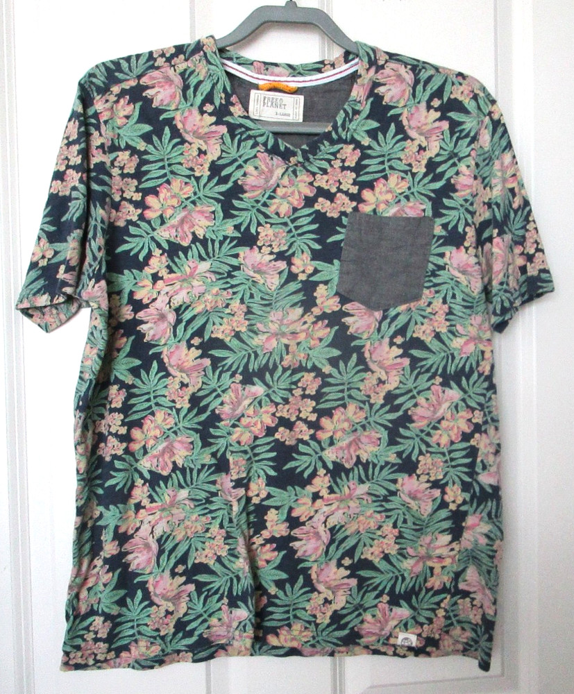Free Planet Tropical Floral Gray Pocket V Neck Tee Shirt Short Sleeves Size XL