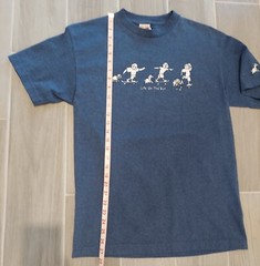 VTG To The Edge Prime Cut Tees Life On The Run. T-Shirt Medium Navy Anime Dogs