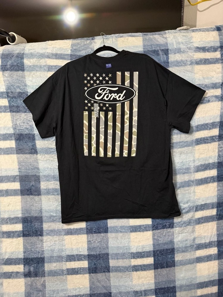 JEDCO Ford American Flag Camo Graphic T-Shirt