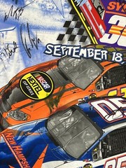 Chase Authentics Magic Mile Sylvania 300 AOP Autographed T-Shirt Men’s M 2005
