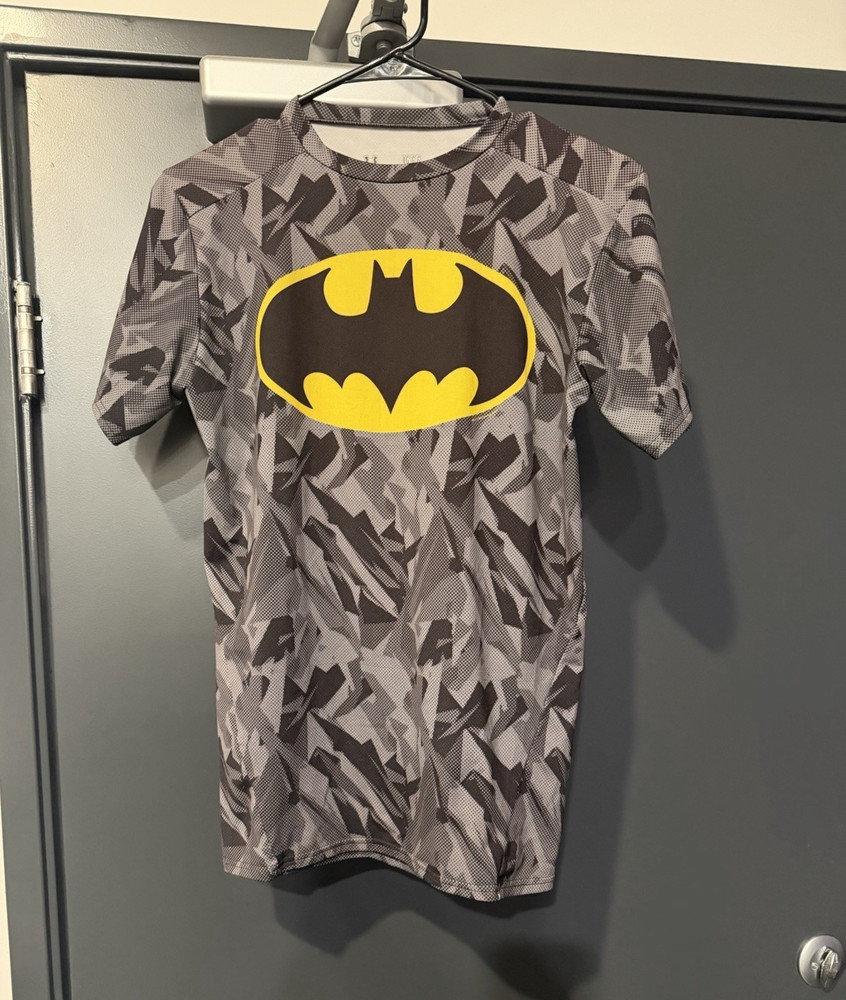 Under Armour Batman Long Sleeve Compression Shirt LARGE