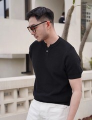Henry Collar Short-Sleeved Knitted Sweater Men Breathable Summer Fashion